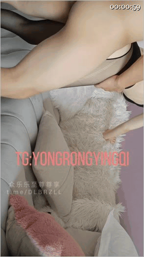 巨炮男友搭配天然痉挛体质舞蹈老师「希努尔」抱操战神操喷骚母狗，各种肏喷高跟白皙肌肤美腿母狗，开裆黑丝母狗人妻 437.3MB