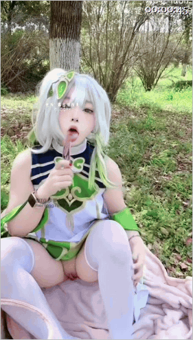 【兔康康】兔宝大人户外露出被小狗舔逼抖音高颜萌妹户外露出自慰高潮之后被小狗过来舔逼室外自慰尿尿48V 6.6GB